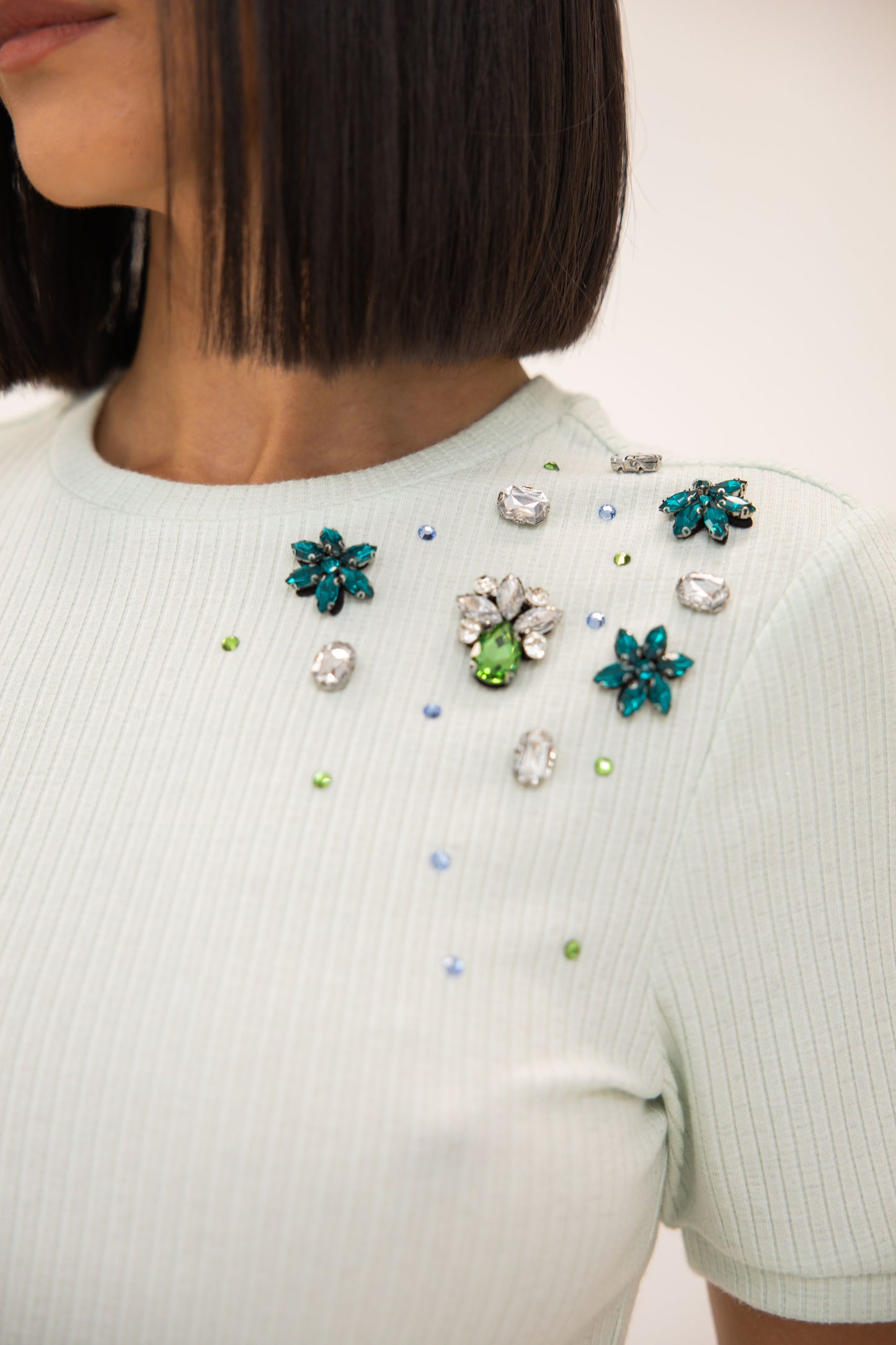 T-Shirt w/ Stones - Pistachio