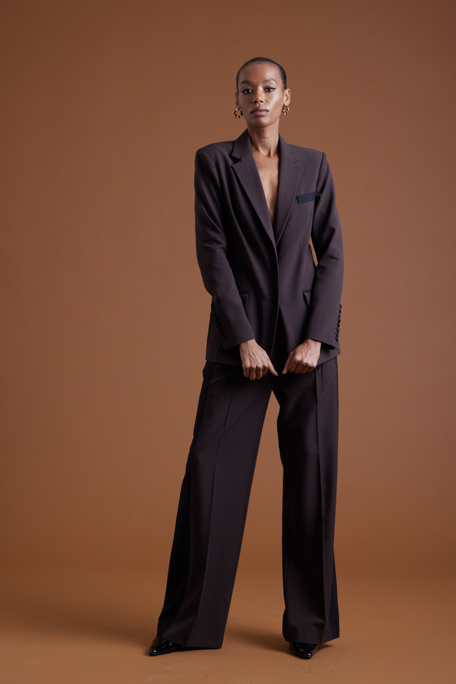 Madisen Fitted Contrast Blazer