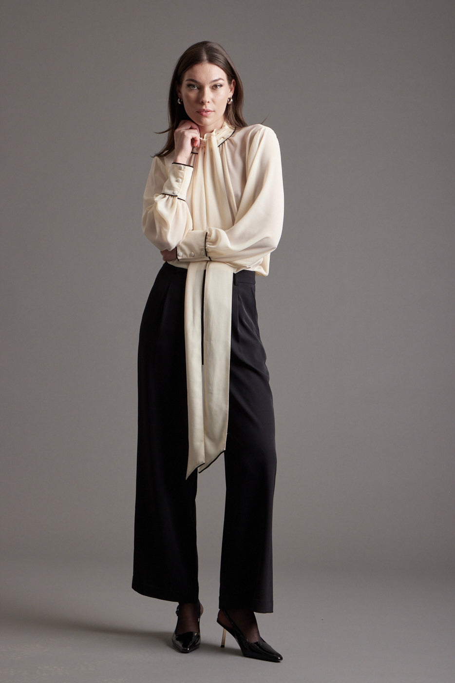 Gabriella Blouse - Ivory w/Black Piping
