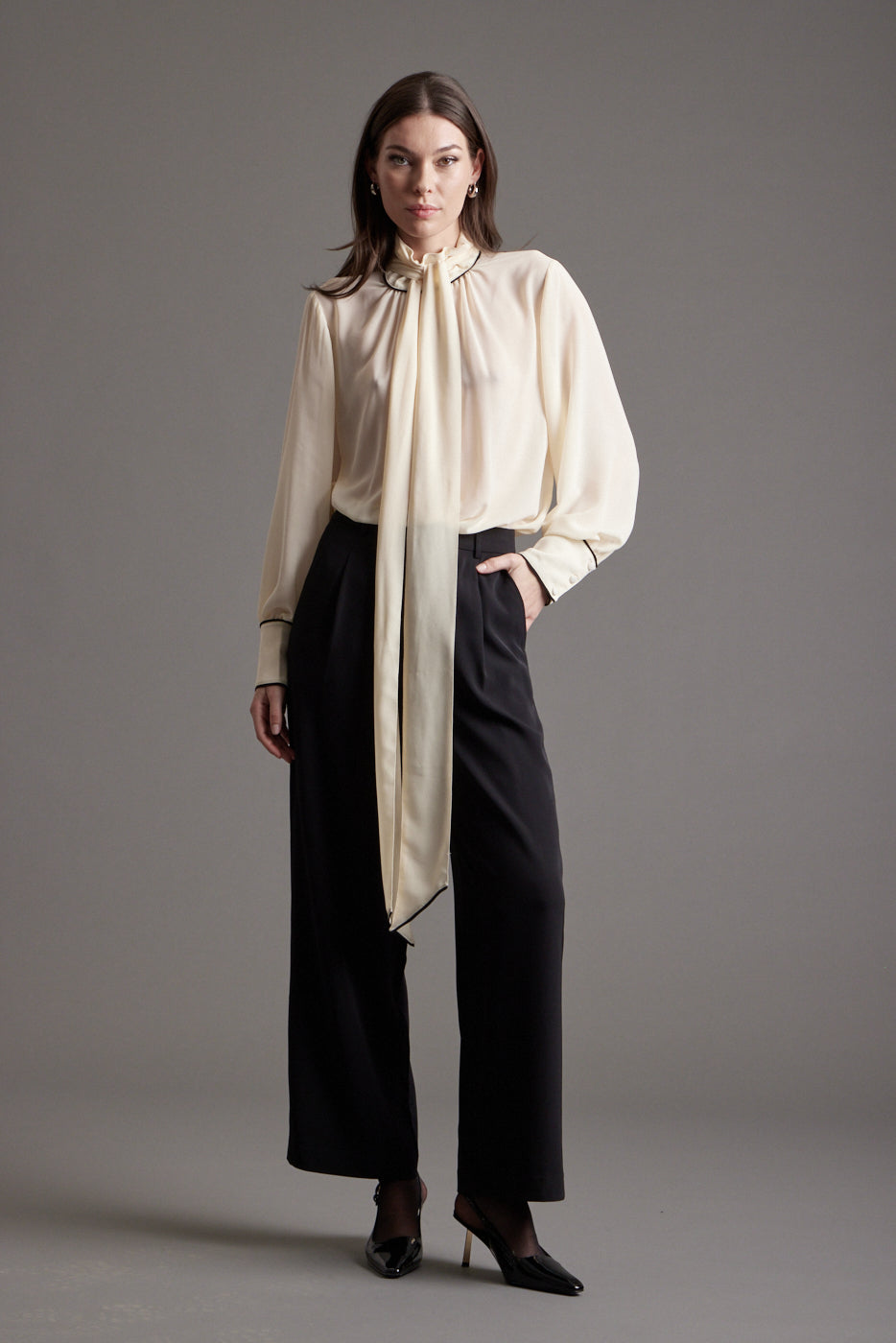 Gabriella Blouse - Ivory w/Black Piping