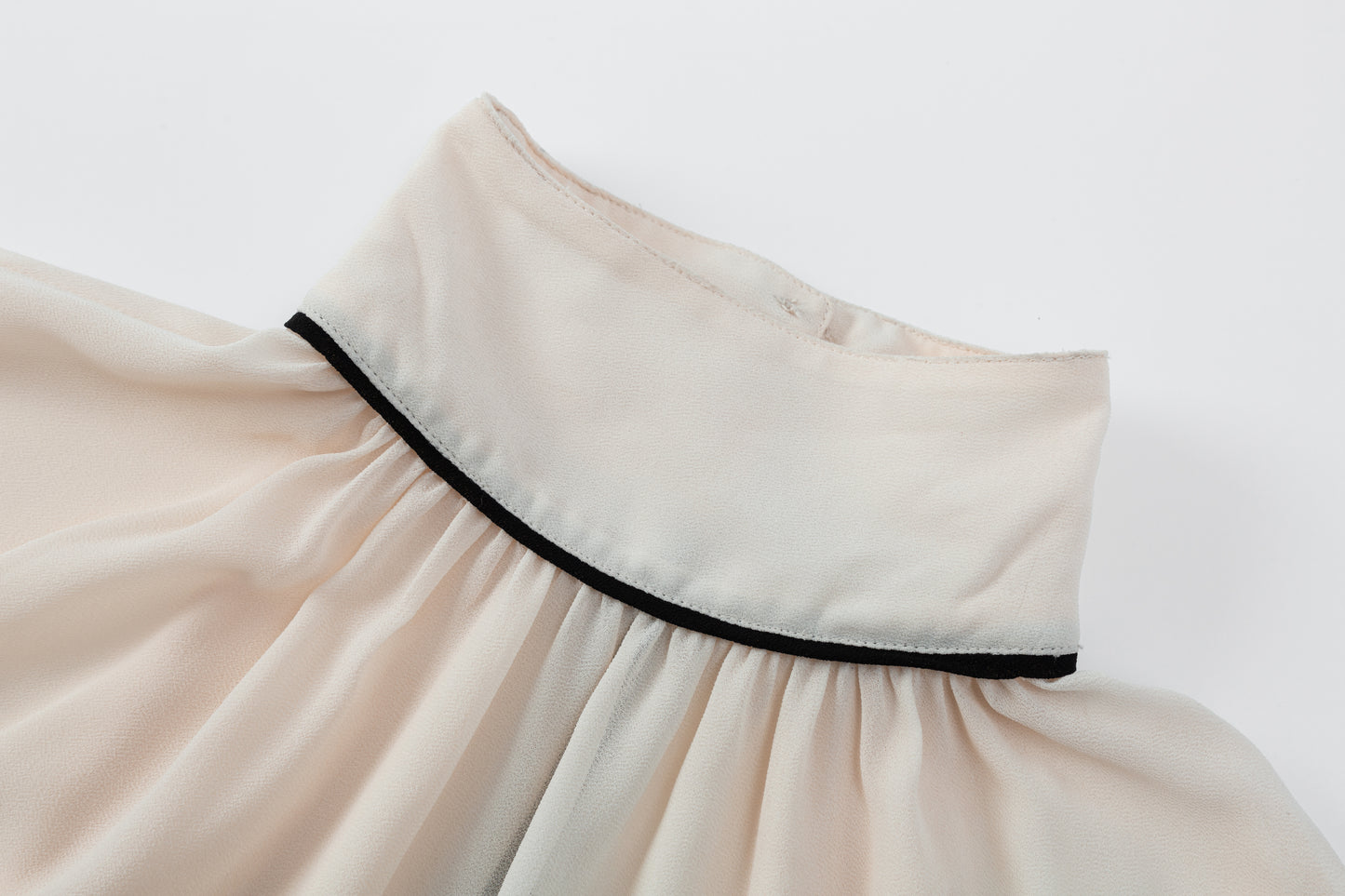 Gabriella Blouse - Ivory w/Black Piping