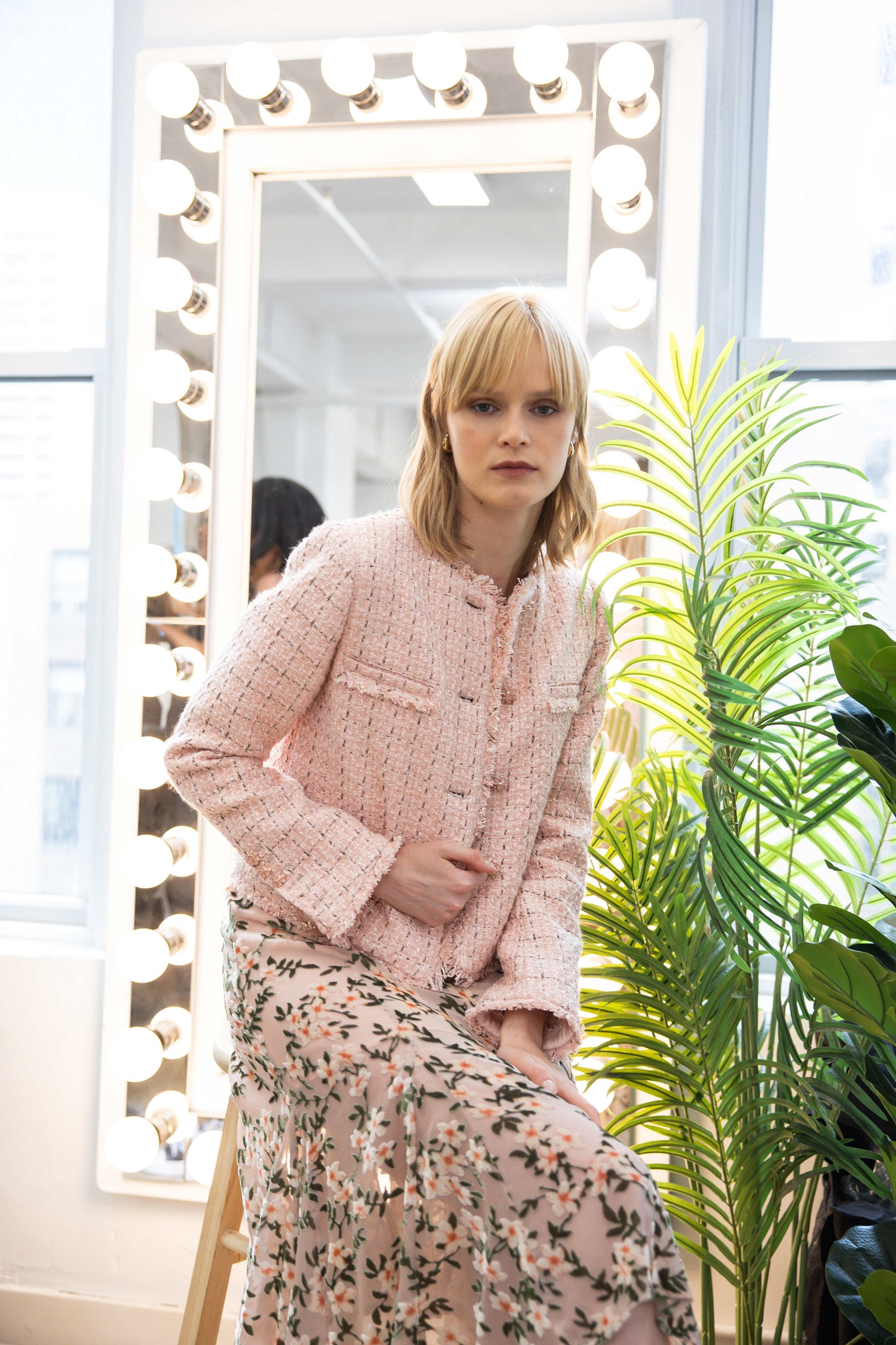 Raw Edge Collarless Jacket Tweed - Tea Rose