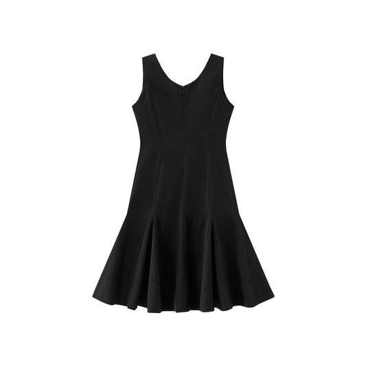 Fitted Godet Dress - Black