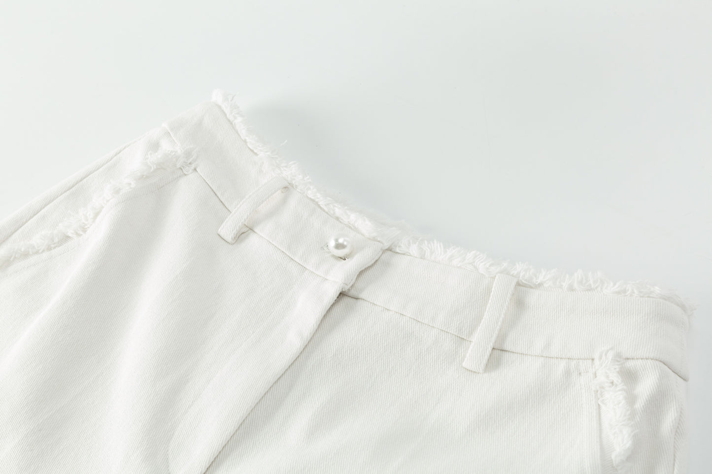 Raw Edge Bermuda Short - White Denim