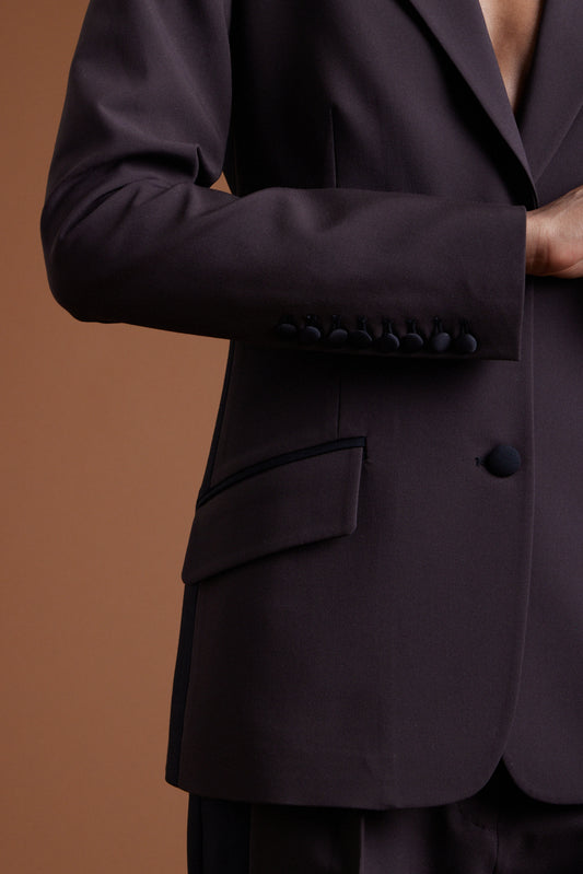 Madisen Fitted Contrast Blazer